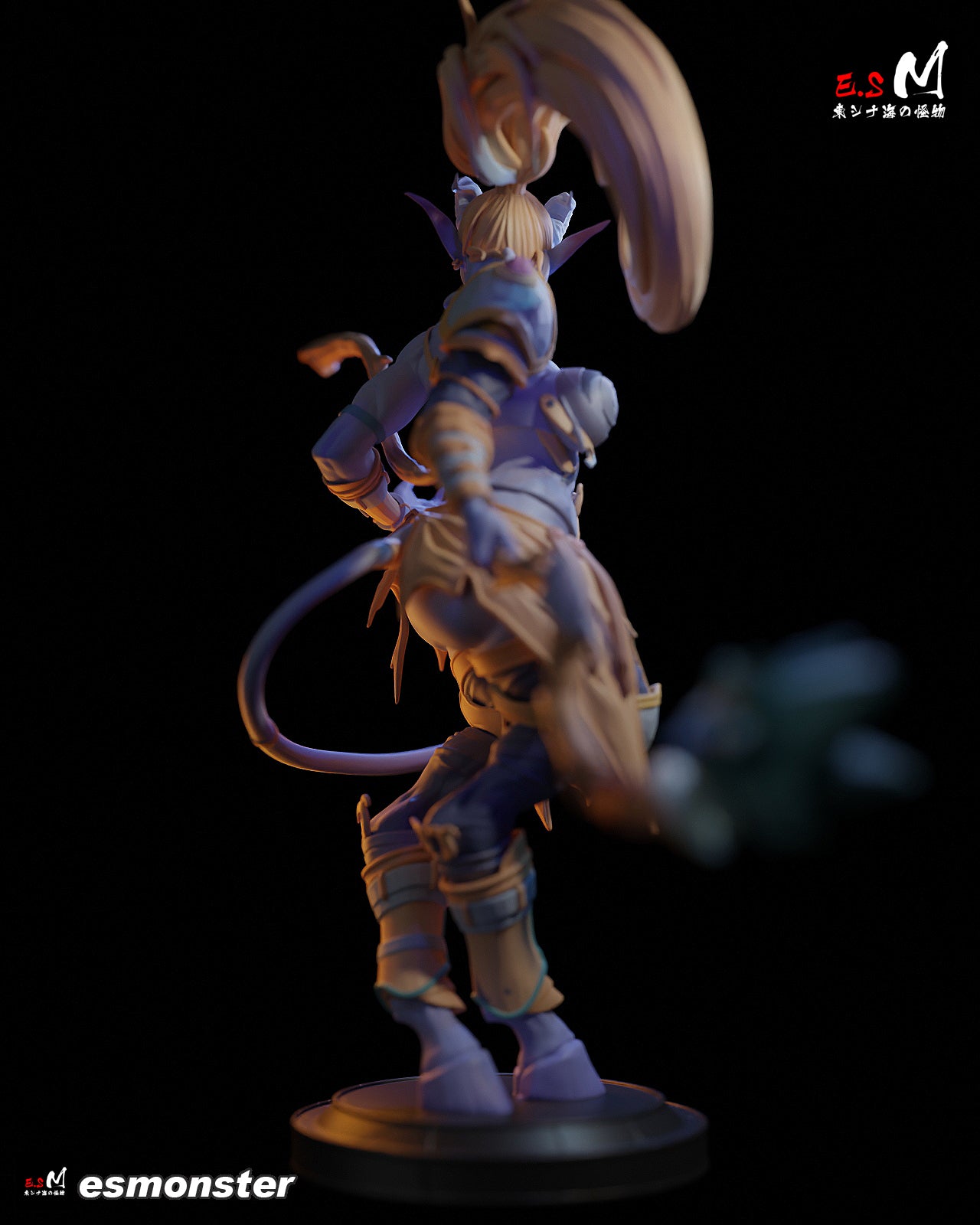 Staff Holding Draenei Style Warcraft Unpainted Resin Garage Kit (1/6-1/12)