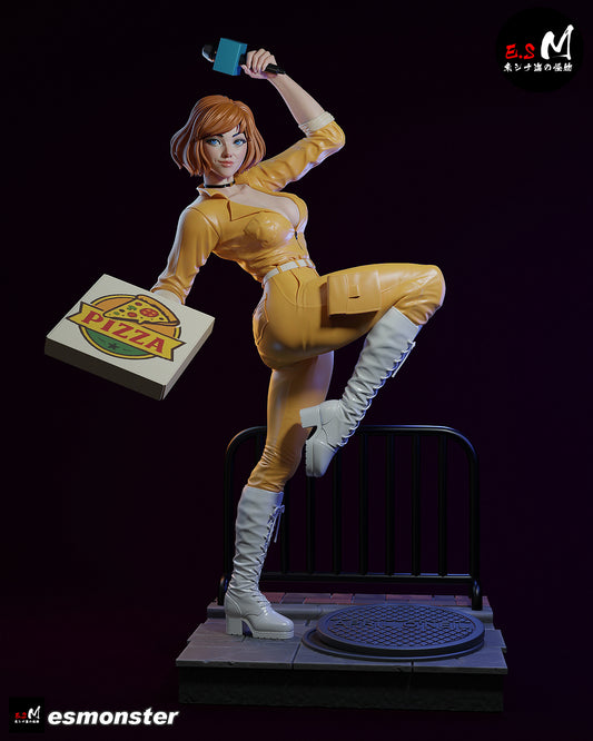 April O'Neil Pizza Style TMNT Cartoon Unpainted Resin Garage Kit (1/6-1/12)